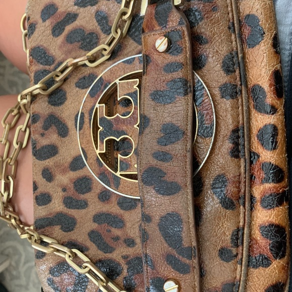 Tory Burch Leopard crossbody - Picture 6 of 6